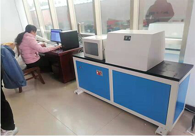 往復(fù)式摩擦磨損試驗(yàn)機(jī)濱州客戶調(diào)試現(xiàn)場(chǎng)